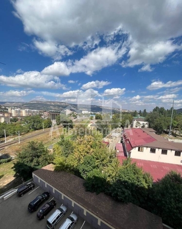 
  Продается 2-комн. квартира, 76 м², Кирова ул
. Фото 9.