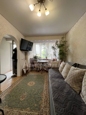 
  Продается 3-комн. квартира, 60 м², Западная ул
. Фото 6.