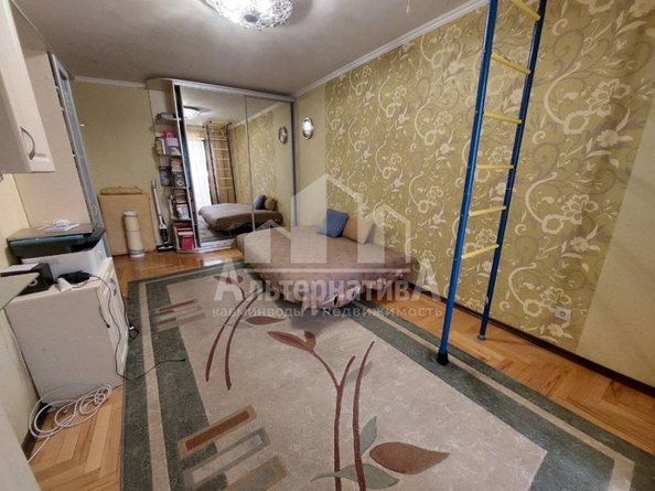 
   Продам 3-комнатную, 99.4 м², 8 Марта ул

. Фото 15.