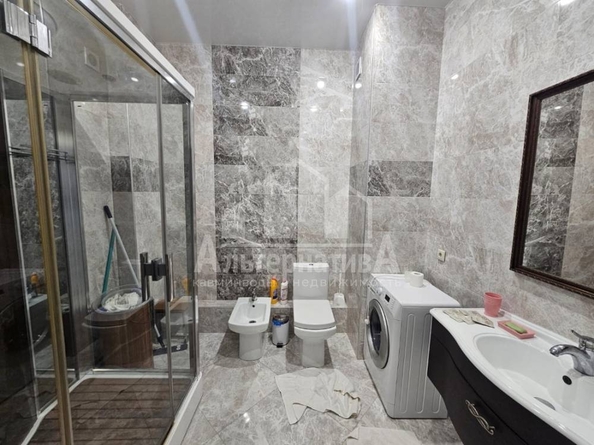 
  Продается 4-комн. квартира, 200 м², Шаумяна ул
. Фото 19.