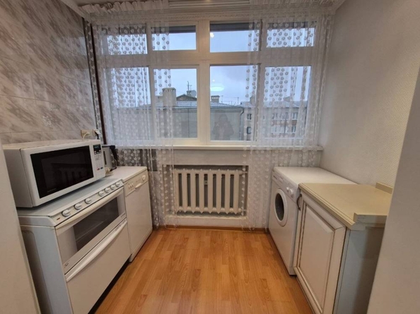
  Продается 3-комн. квартира, 84.7 м², Железнодорожная ул
. Фото 2.