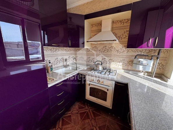 
   Продам 2-комнатную, 44.3 м², Умара Алиева ул

. Фото 10.