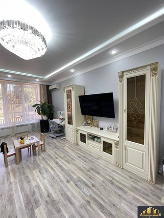 
  Продается 2-комн. квартира, 71 м², Целинная ул
. Фото 7.