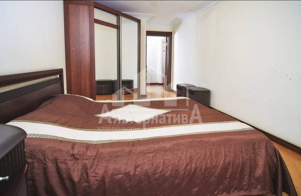 
   Продам 4-комнатную, 138 м², Набережная ул

. Фото 25.