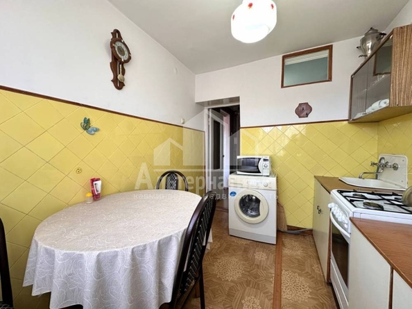 
  Продается 2-комн. квартира, 45 м², Чкалова ул
. Фото 4.
