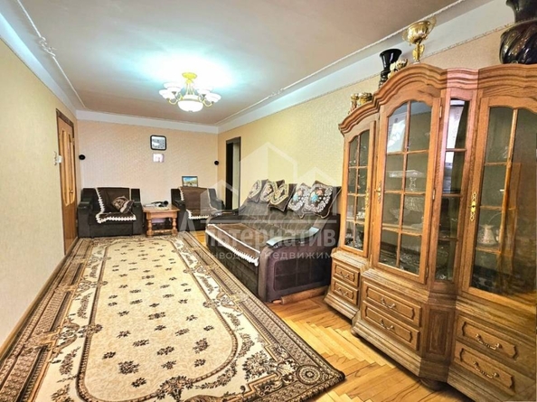 
   Продам 4-комнатную, 108 м², Широкая ул

. Фото 2.