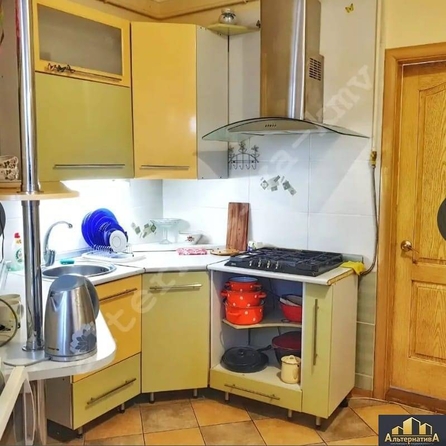 
  Продается 3-комн. квартира, 53 м², Шаляпина ул
. Фото 7.