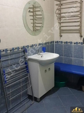 
  Продается 3-комн. квартира, 53 м², Шаляпина ул
. Фото 13.