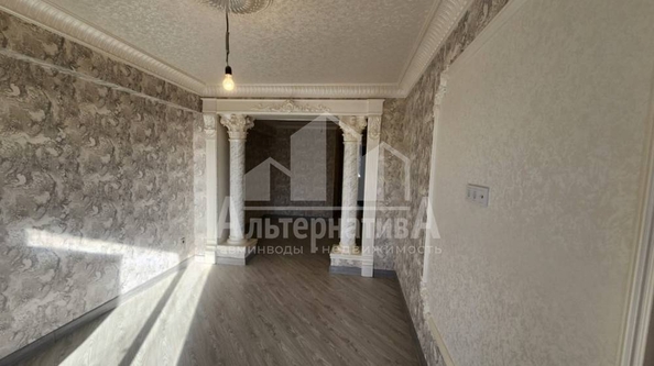 
  Продается 1-комн. квартира, 43 м², Коллективная ул
. Фото 1.