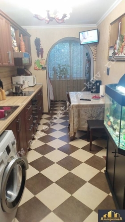 
  Продается 2-комн. квартира, 60.8 м², Набережная ул
. Фото 6.