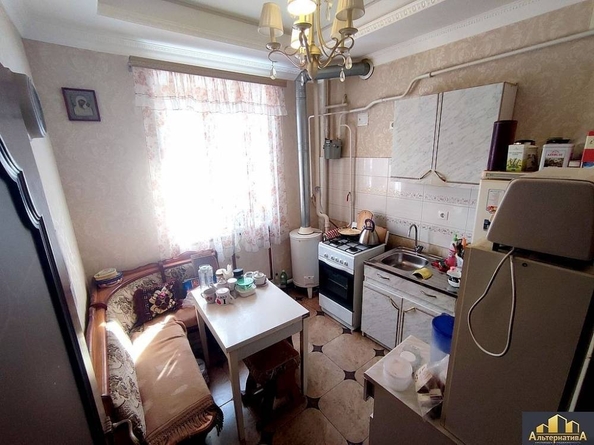 
   Продам 3-комнатную, 70.7 м², Подгорная ул

. Фото 7.