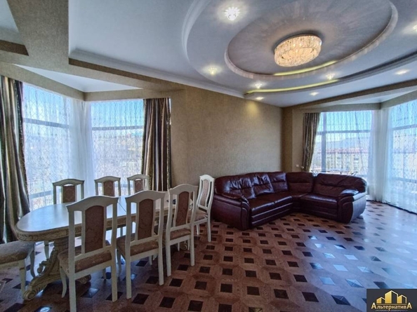 
   Продам 3-комнатную, 114 м², Шаумяна ул

. Фото 9.