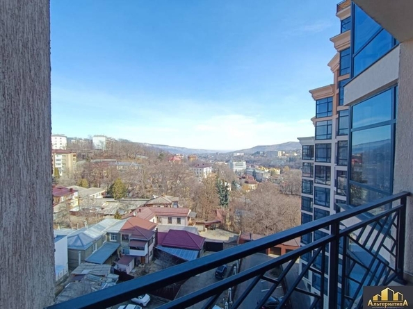 
   Продам 3-комнатную, 114 м², Шаумяна ул

. Фото 11.