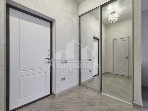
  Продается 1-комн. квартира, 37 м², Декабристов ул
. Фото 7.