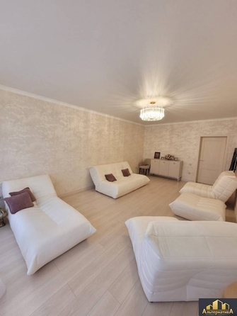 
  Продается 2-комн. квартира, 68 м², Целинная ул
. Фото 5.