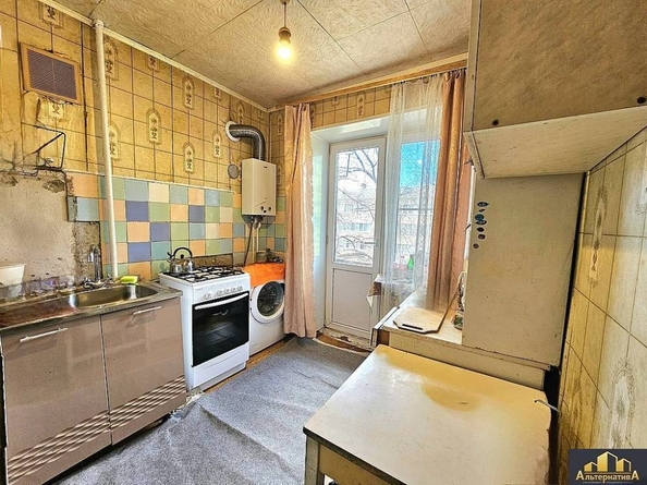 
  Продается 3-комн. квартира, 56.4 м², Островского ул
. Фото 9.