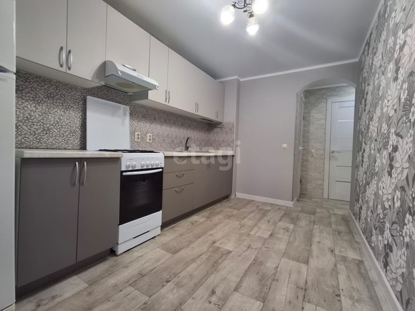 
   Продам 2-комнатную, 54 м², Пушкина ул, 63/1

. Фото 8.