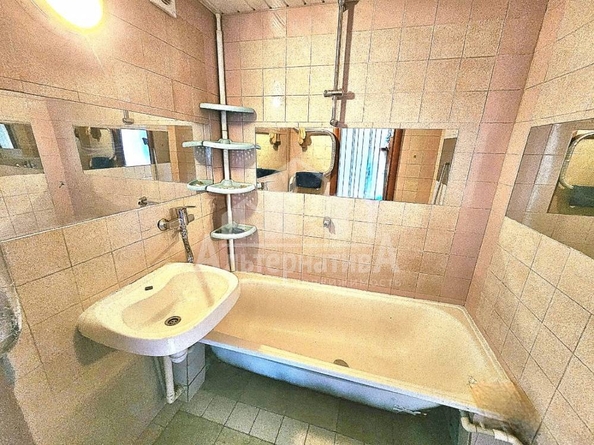
  Продается 3-комн. квартира, 76 м², Победы пр-кт
. Фото 8.