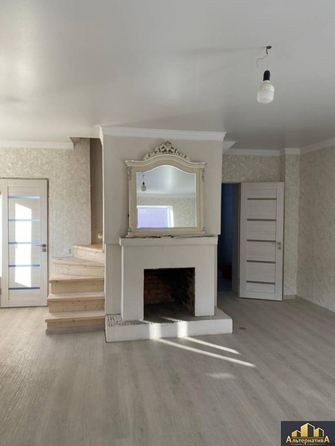 
  Продается дом, 139.7 м², поселок Луначарский
. Фото 2.
