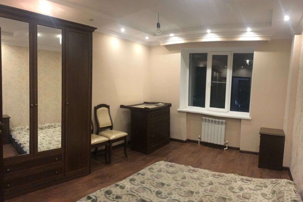 
   Продам 2-комнатную, 75 м², Пестова ул, 17

. Фото 10.