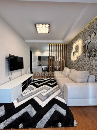 
  Продается 3-комн. квартира, 86.4 м², Кирова ул
. Фото 1.