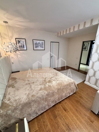 
  Продается 3-комн. квартира, 86.4 м², Кирова ул
. Фото 13.