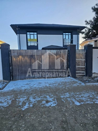 
  Продается дом, 170 м², Кисловодск
. Фото 2.
