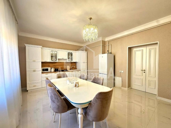 
  Продается 3-комн. квартира, 145.7 м², Герцена ул
. Фото 5.