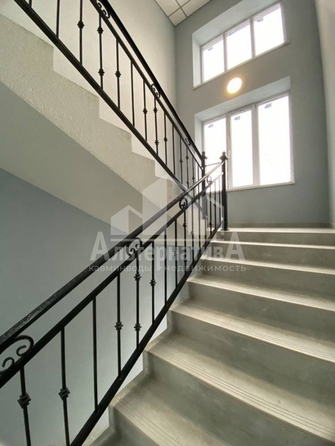 
  Продается 1-комн. квартира, 52.2 м², Орджоникидзе ул
. Фото 13.