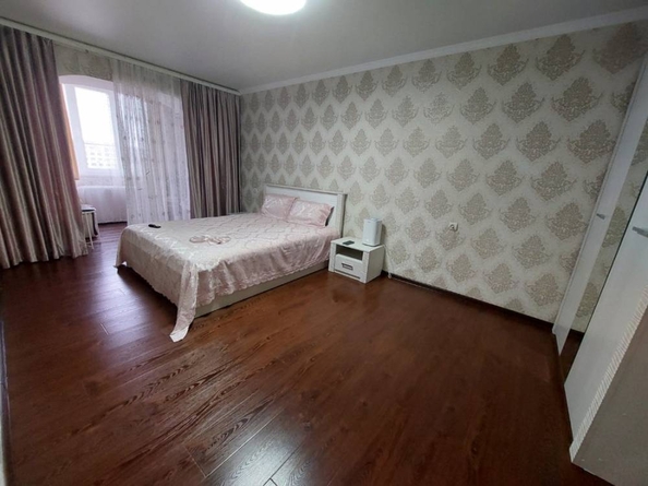 
  Продается 1-комн. квартира, 36 м², Белинского ул
. Фото 3.