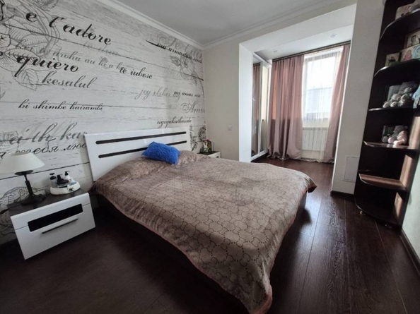 
  Продается 3-комн. квартира 70.3 м². Фото 1.
