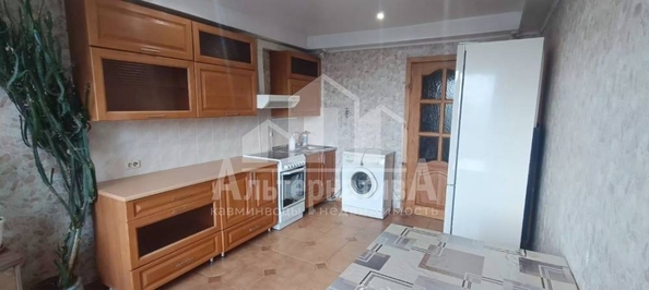 
  Продается 2-комн. квартира, 56.5 м², Челюскинцев ул
. Фото 2.