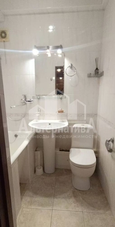 
  Продается 2-комн. квартира, 56.5 м², Челюскинцев ул
. Фото 15.