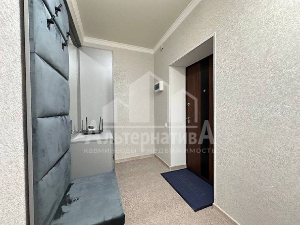 
  Продается 1-комн. квартира, 37 м², Набережная ул
. Фото 8.