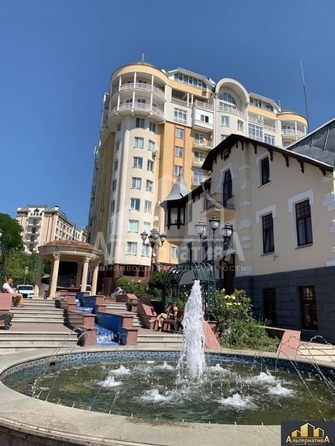 
  Продается 3-комн. квартира, 145 м², Дзержинского пр-кт
. Фото 8.