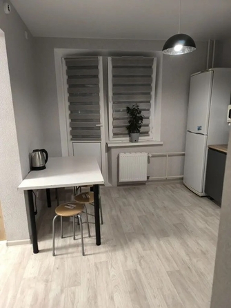 
  Продается 1-комн. квартира 28 м², в ЖК Платовский, литер 21. Фото 1.