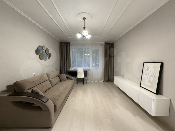 
  Продается 1-комн. квартира 37.4 м². Фото 1.