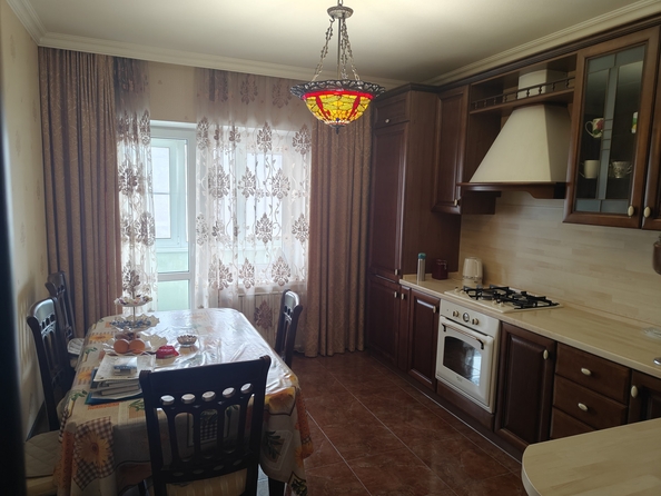 
  Продается 2-комн. квартира 76 м². Фото 1.