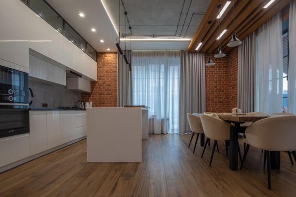 
  Продается дом 383.7 м². Фото 1.