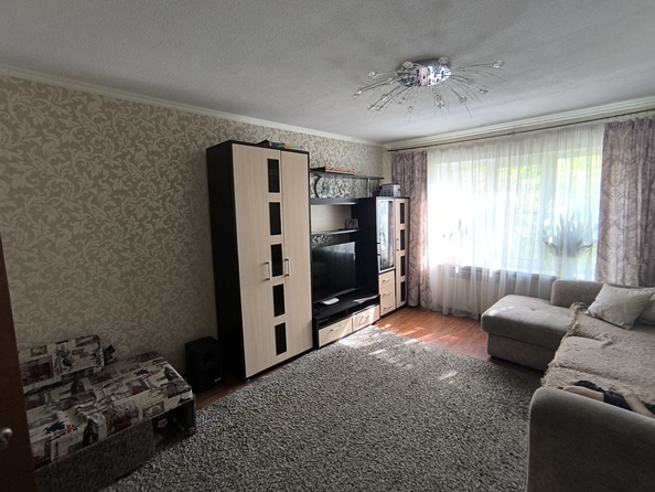 
  Продается 3-комн. квартира 63 м². Фото 1.