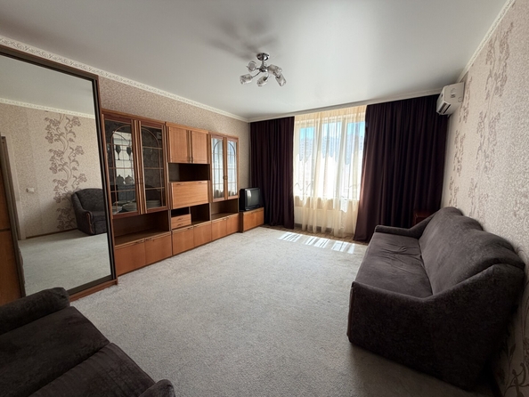 
  Продается 1-комн. квартира 37.5 м². Фото 1.