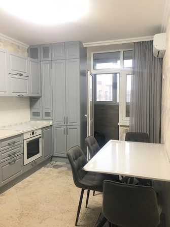 
  Продается 2-комн. квартира 70 м². Фото 2.