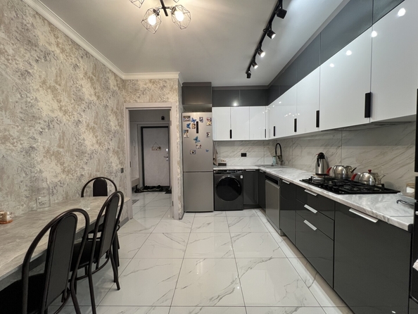 
  Продается 3-комн. квартира 80.9 м². Фото 2.