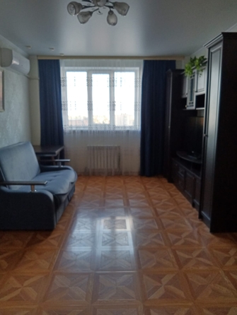 
   Продам 1-комнатную, 41 м², Малиновского ул, д 76б

. Фото 7.