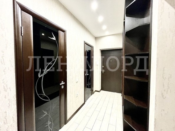 
   Продам 1-комнатную, 52 м², Днепровский пер, 120Д

. Фото 2.