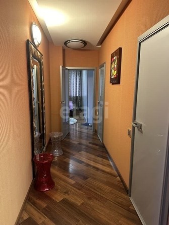 
   Продам 2-комнатную, 72 м², Козлова ул, 65Е

. Фото 2.