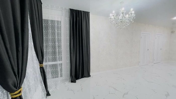 
   Продам 2-комнатную, 65 м², Урицкого ул

. Фото 3.