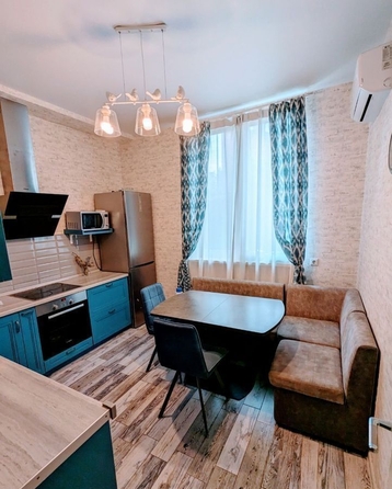 
   Продам 2-комнатную, 60 м², Островского пер, 1А

. Фото 7.