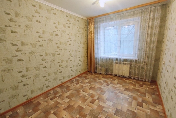 
   Продам 3-комнатную, 63 м², Вятская ул, 112

. Фото 5.