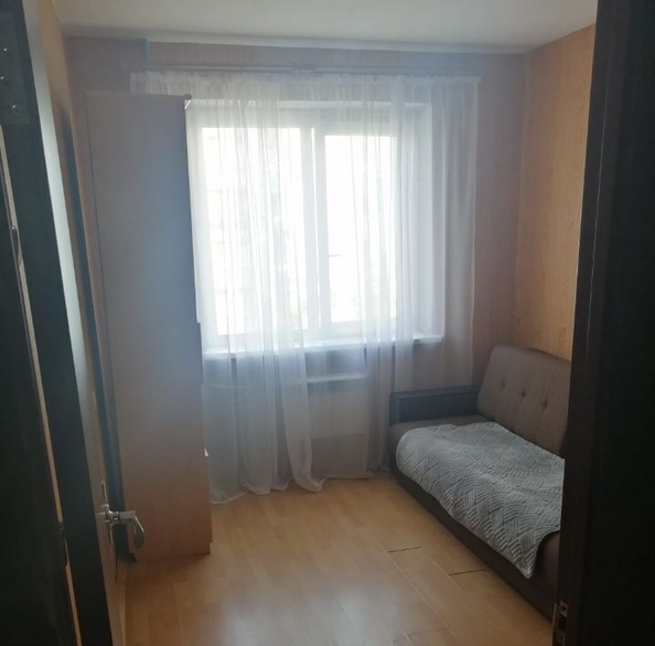 
   Продам 3-комнатную, 65 м², Новаторов ул, 30/1

. Фото 4.